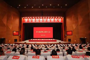 续约礼物！这么强的前锋还能用4年！克雷桑刚与泰山续约至2027年